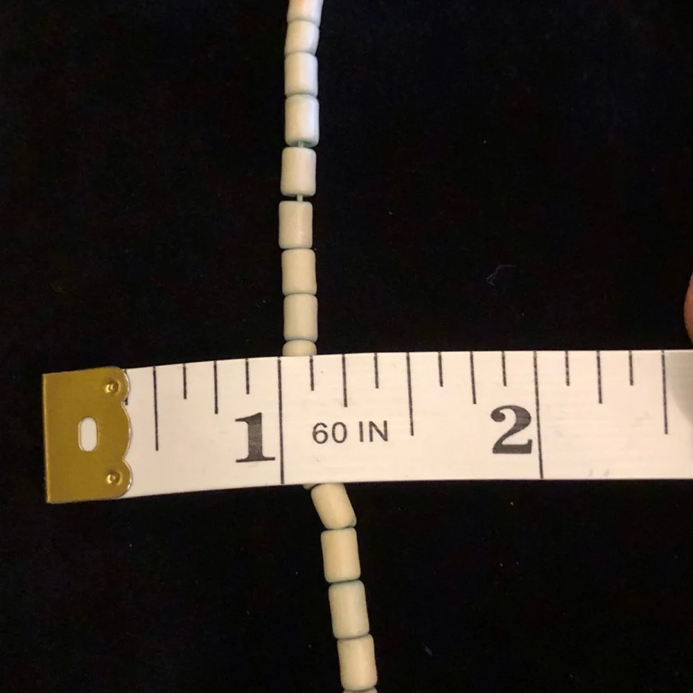 Elegant Cream and Brown Beaded Necklace - Picture 7 of 7